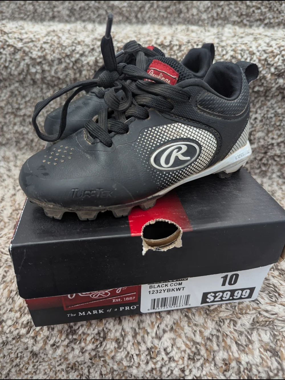 Rawlings Black and White Kids Baseball Cleats Size 10